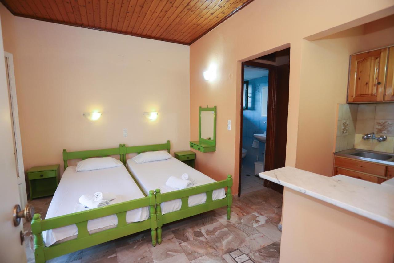 Cosy Budget Rooms To Rent In Ipsos Corfu Dış mekan fotoğraf