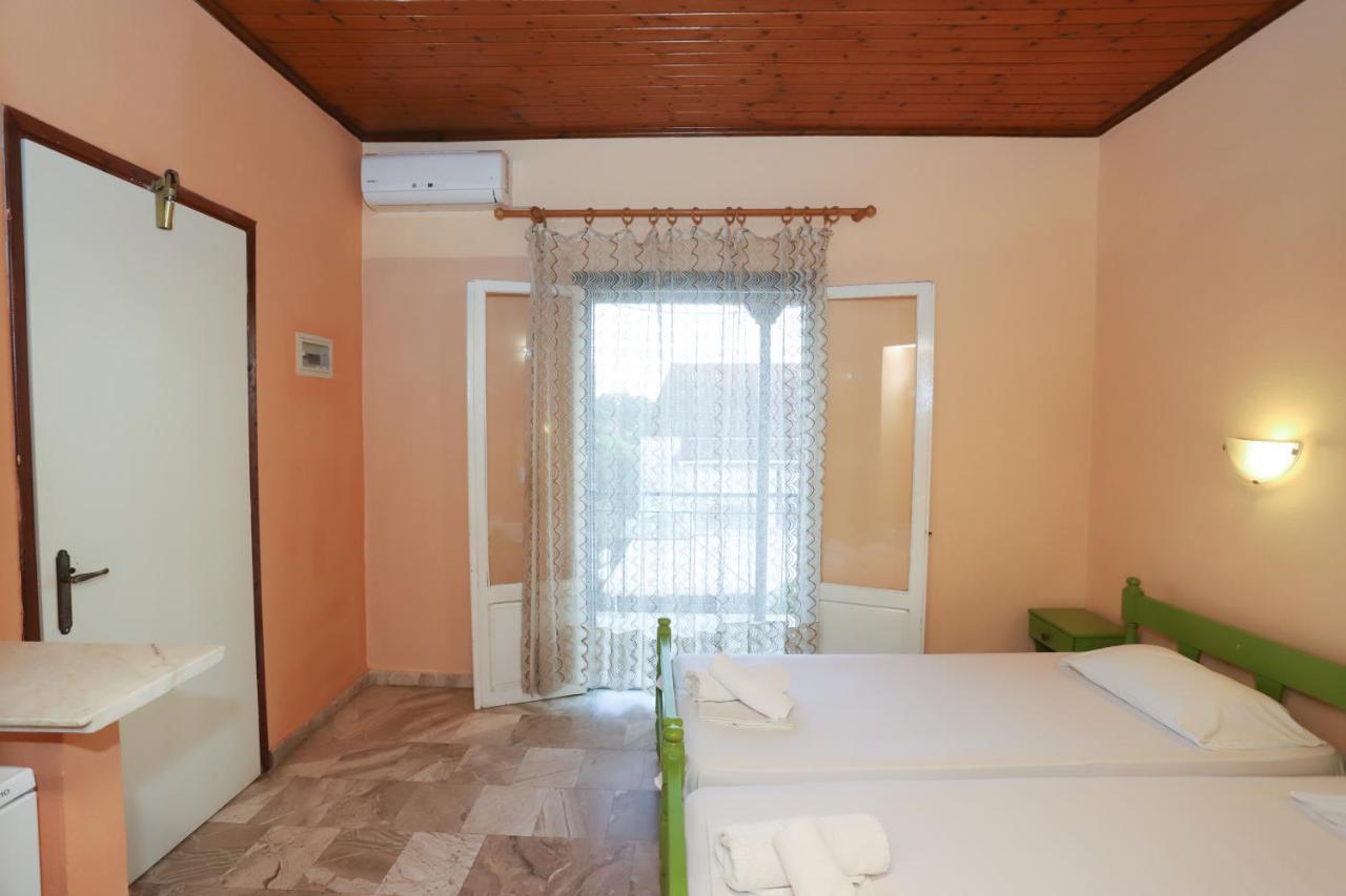 Cosy Budget Rooms To Rent In Ipsos Corfu Dış mekan fotoğraf