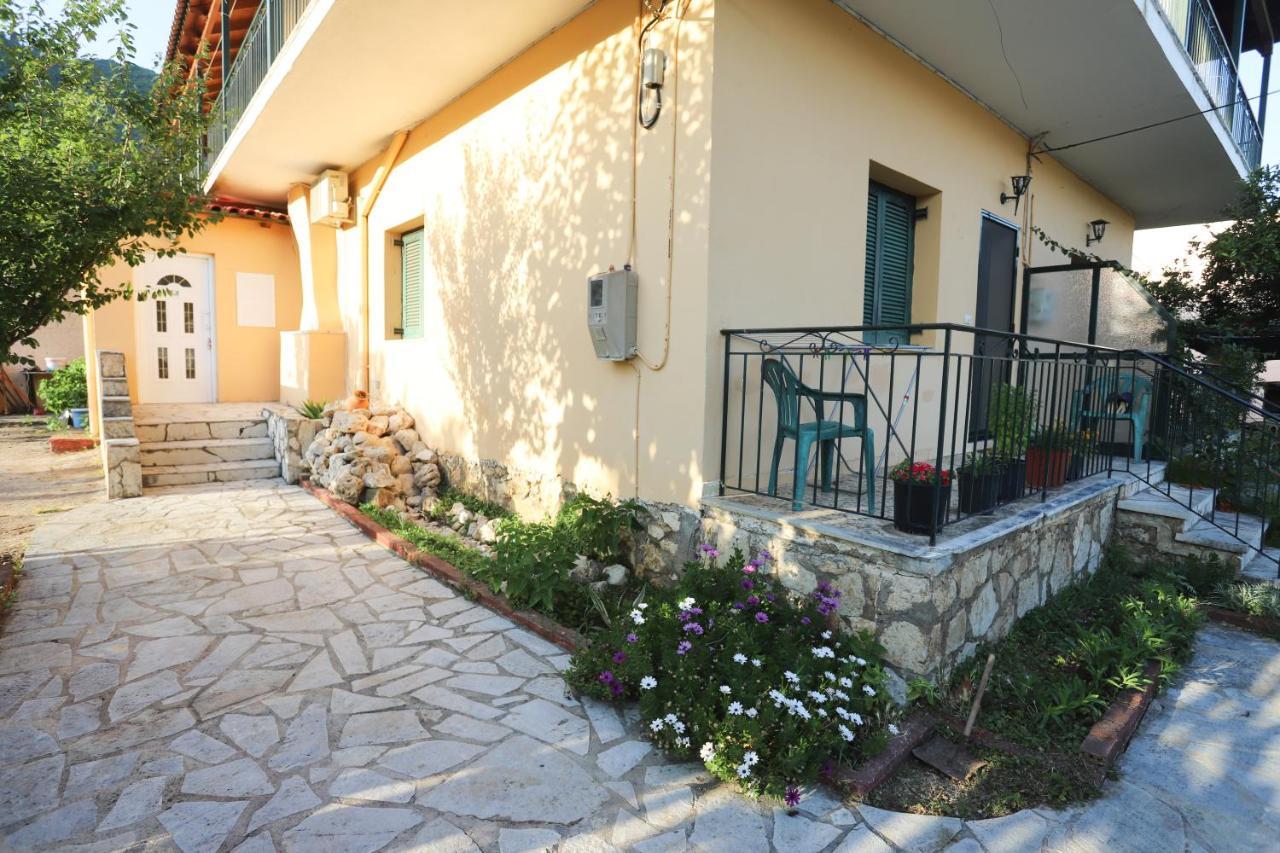 Cosy Budget Rooms To Rent In Ipsos Corfu Dış mekan fotoğraf